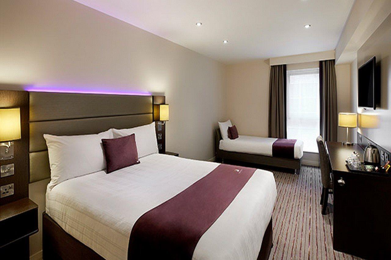 Premier Inn Premier Inn Stockport Central Ngoại thất bức ảnh