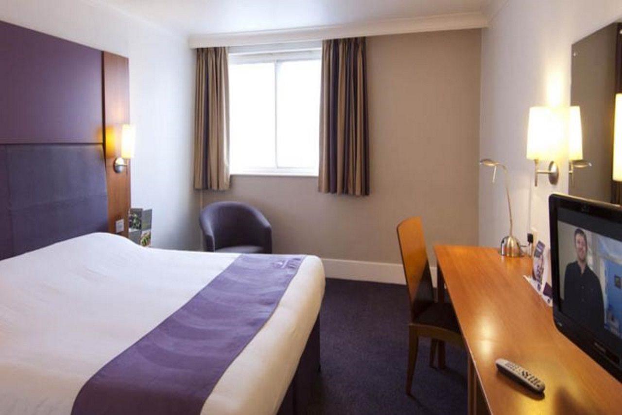 Premier Inn Premier Inn Stockport Central Ngoại thất bức ảnh