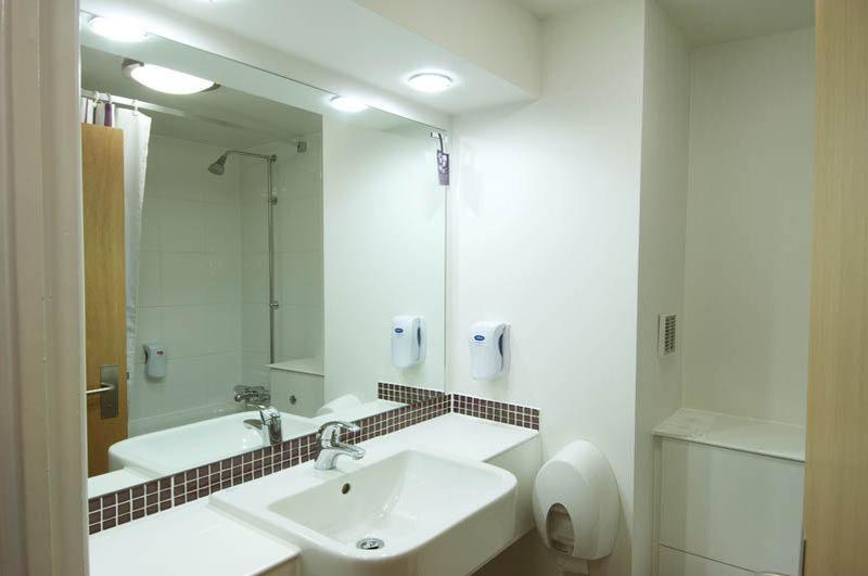 Premier Inn Premier Inn Stockport Central Ngoại thất bức ảnh